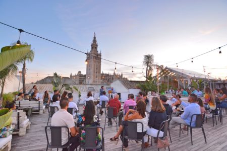 conciertos flamenco pura vida terraza Sevilla